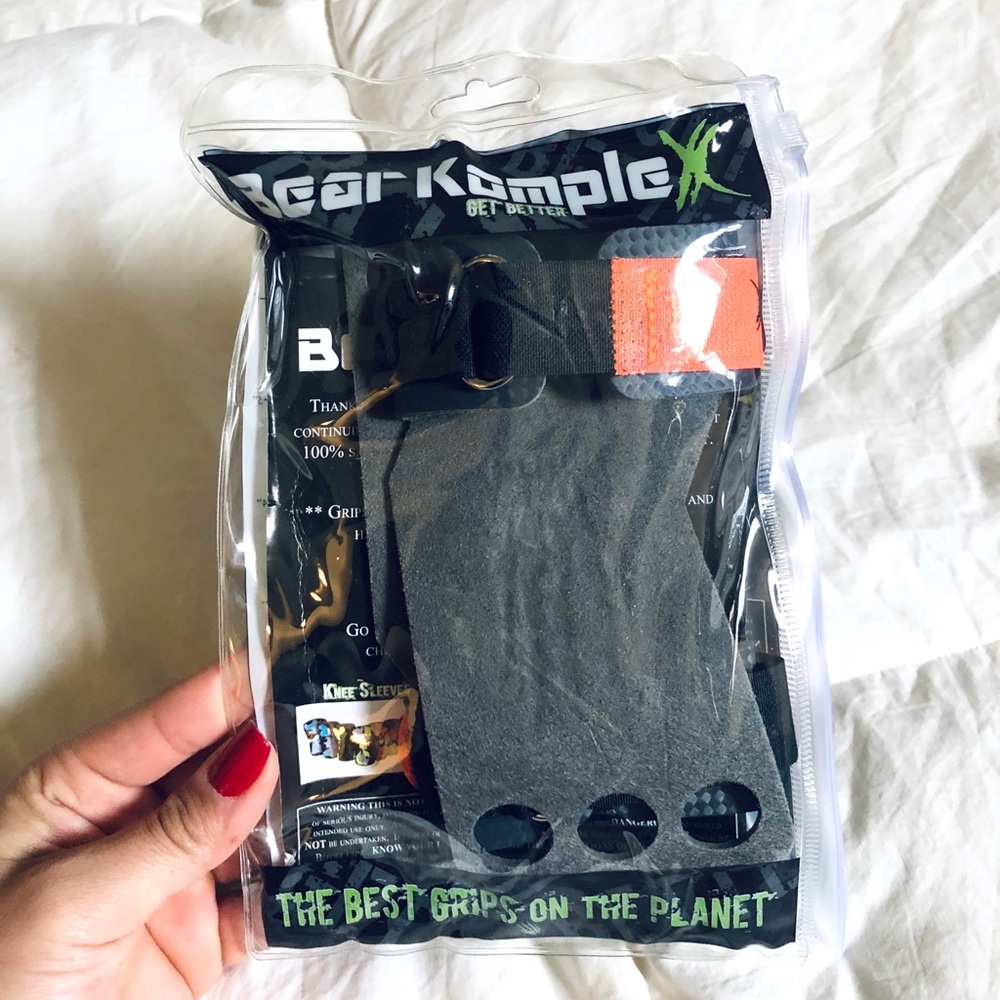 Bear Complex 3 Hole Hand Grips